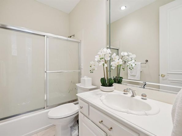 6065  Dilbeck Lane , Dallas Texas 75240