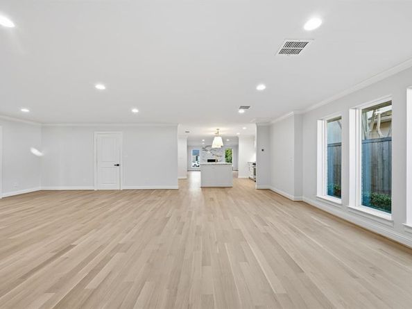 4728  Harley Avenue , Fort Worth Texas 76107