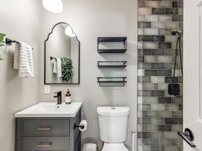 16015  Chalfont Circle , Dallas Texas 75248