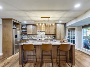 16015  Chalfont Circle , Dallas Texas 75248