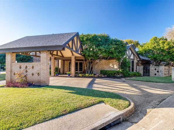 16015  Chalfont Circle , Dallas Texas 75248