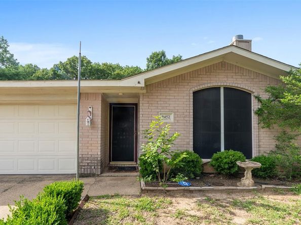 9452  Crimnson Court , Dallas Texas 75217