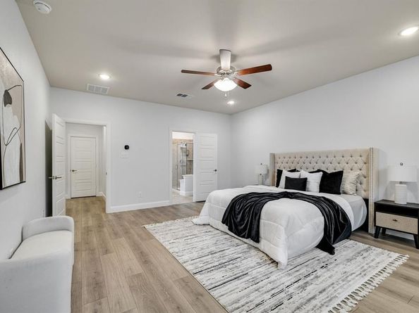 1108  Coralberry Drive , Northlake Texas 76226