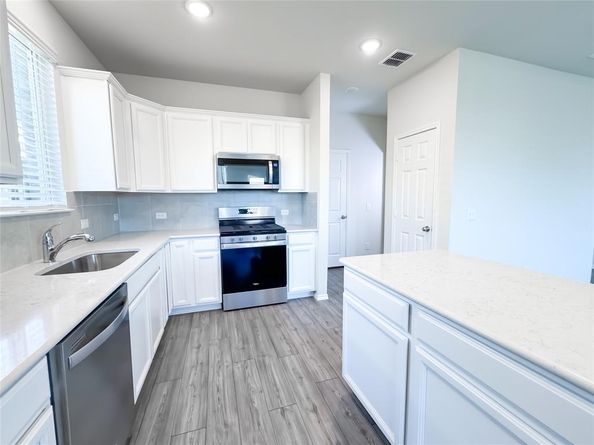 1145  Timberhurst Trail , Fort Worth Texas 76131