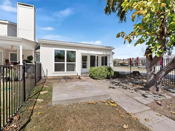 8827 N Normandale Street , Fort Worth Texas 76116