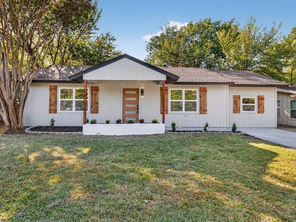 1704  Sharon Street , Arlington Texas 76010