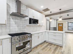 810 S Montclair Avenue , Dallas Texas 75208
