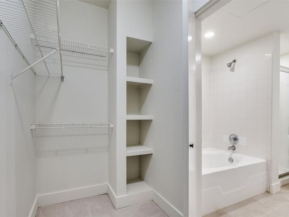 4605  Cedar Springs Road  237, Dallas Texas 75219