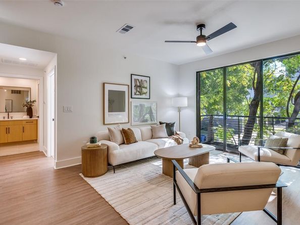 4605  Cedar Springs Road  237, Dallas Texas 75219