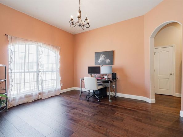 10921  Owl Creek Drive , Fort Worth Texas 76179