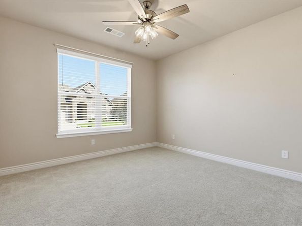 9513  Windwood Lane , Denton Texas 76207