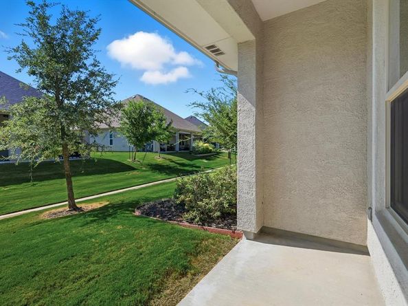 9513  Windwood Lane , Denton Texas 76207