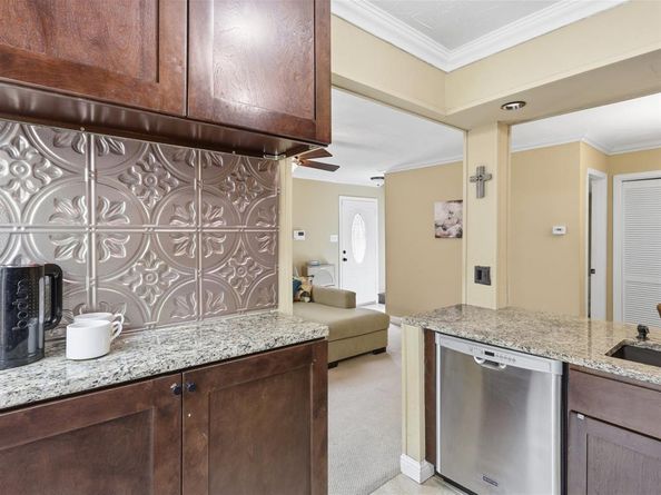 4250  Madera Road , Irving Texas 75038