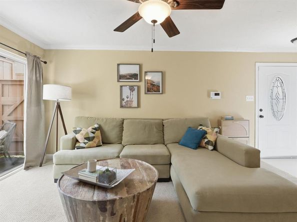 4250  Madera Road , Irving Texas 75038