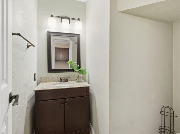 4250  Madera Road , Irving Texas 75038