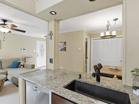 4250  Madera Road , Irving Texas 75038