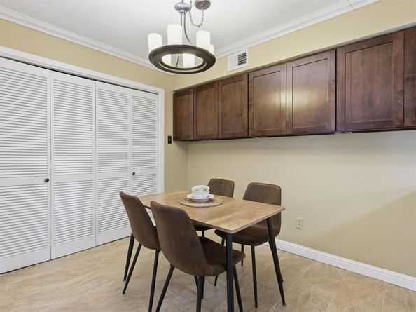 4250  Madera Road , Irving Texas 75038