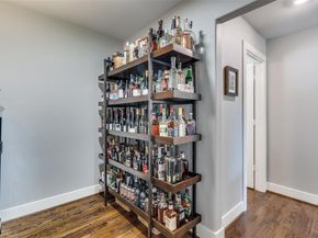 6851  Whitehill Street , Dallas Texas 75231