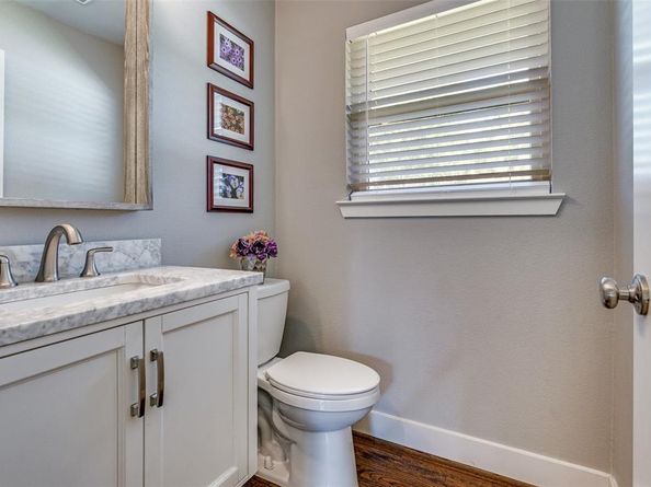 6851  Whitehill Street , Dallas Texas 75231