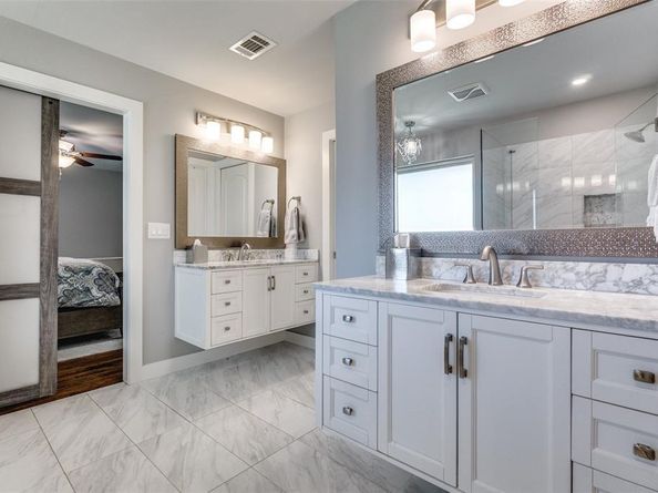 6851  Whitehill Street , Dallas Texas 75231