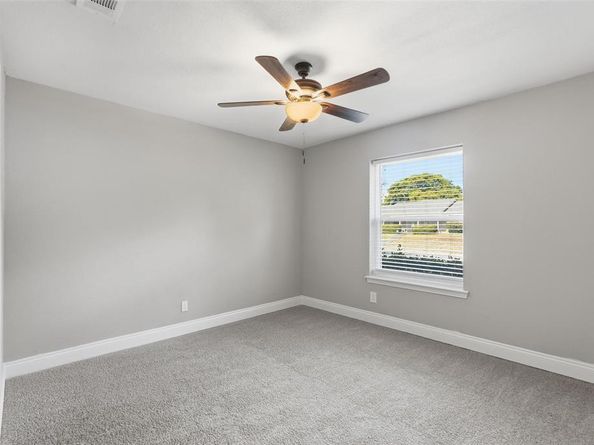 412  Brook Hollow Circle , DeSoto Texas 75115