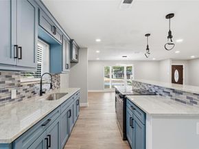 412  Brook Hollow Circle , DeSoto Texas 75115