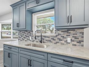 412  Brook Hollow Circle , DeSoto Texas 75115