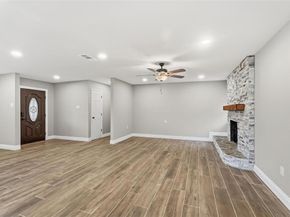 412  Brook Hollow Circle , DeSoto Texas 75115