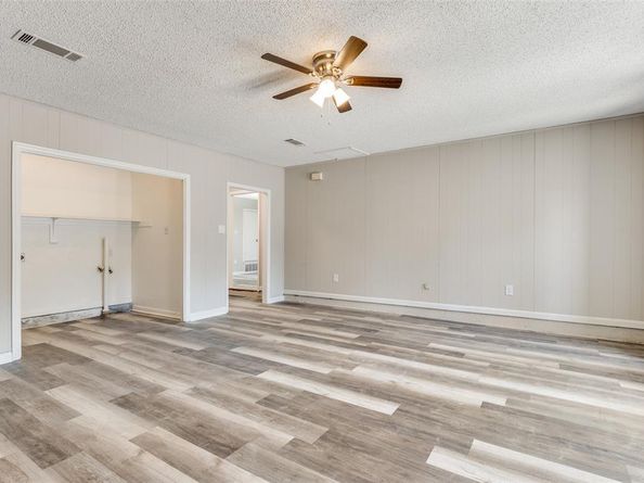 1541  Cloverdale Drive , Fort Worth Texas 76134