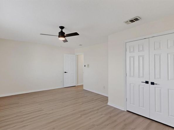 3954  Sword Dancer Way , Grand Prairie Texas 75052