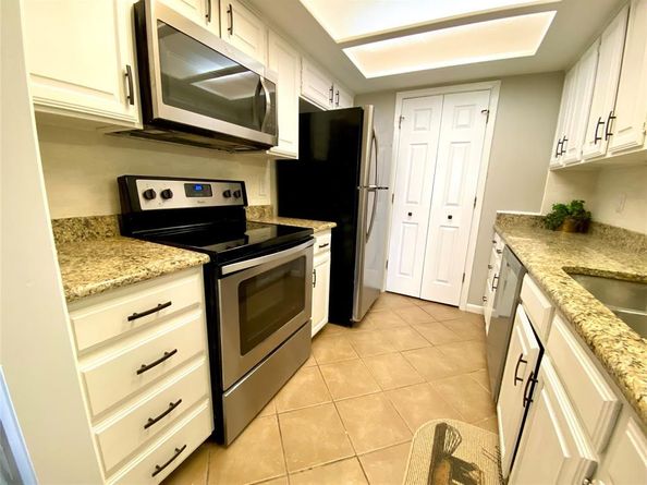 1019  Signal Ridge Place , Rockwall Texas 75032