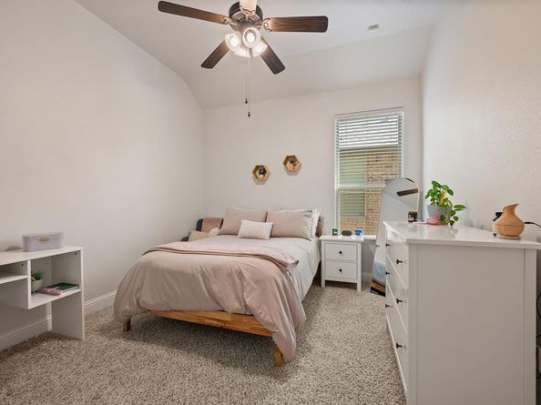 4012  Knollbrook Lane , Fort Worth Texas 76137