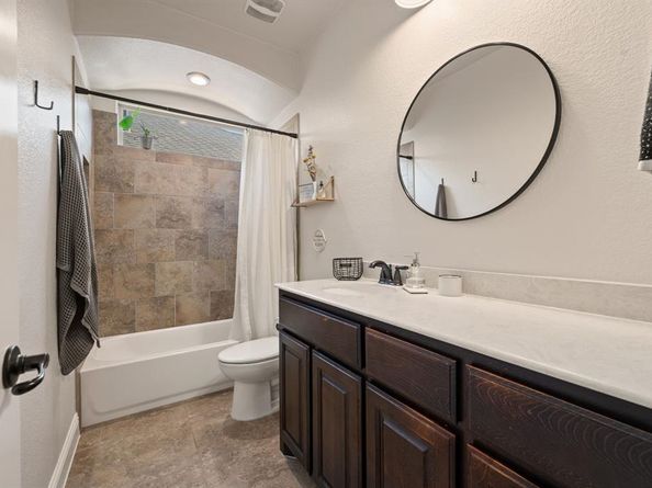 4012  Knollbrook Lane , Fort Worth Texas 76137