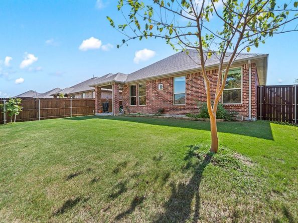 4012  Knollbrook Lane , Fort Worth Texas 76137