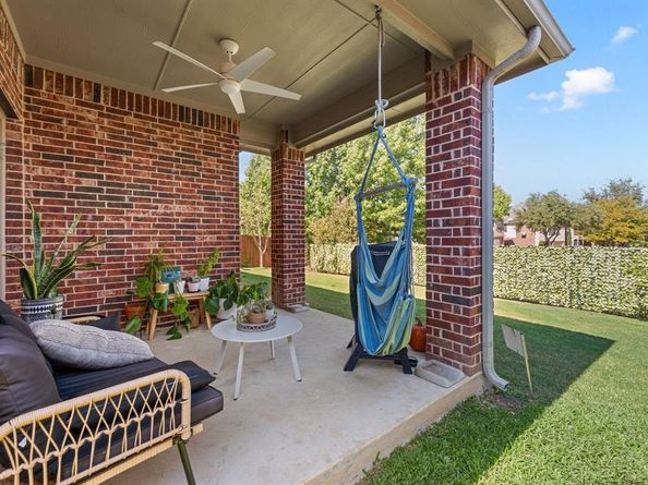 4012  Knollbrook Lane , Fort Worth Texas 76137