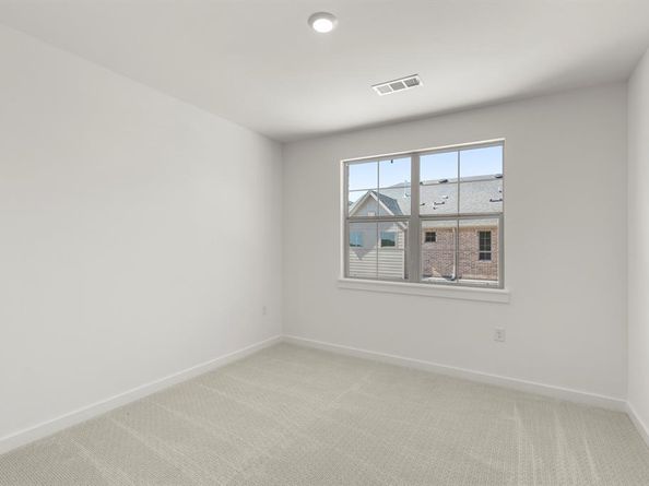 1221  Armstrong  , The Colony Texas 75056