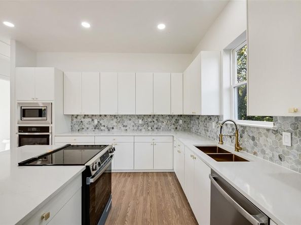 3143  Mcdermott Avenue , Dallas Texas 75215