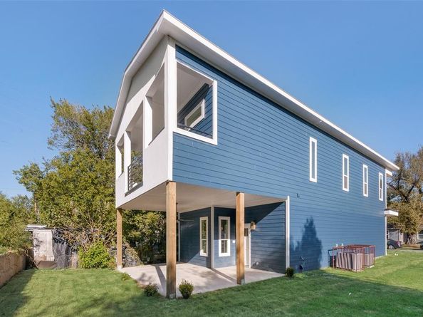 3143  Mcdermott Avenue , Dallas Texas 75215