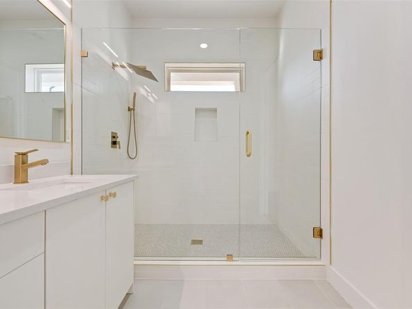 3143  Mcdermott Avenue , Dallas Texas 75215