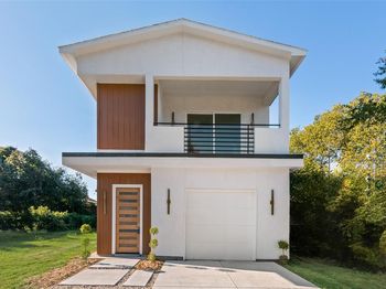 3143  Mcdermott Avenue 