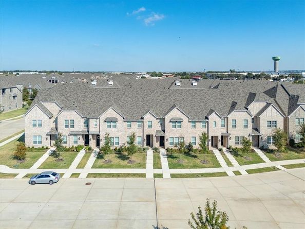 1521  Wittington Place , Farmers Branch Texas 75234