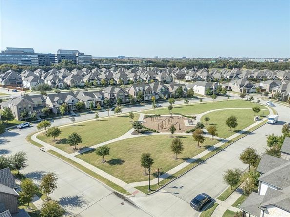 1521  Wittington Place , Farmers Branch Texas 75234