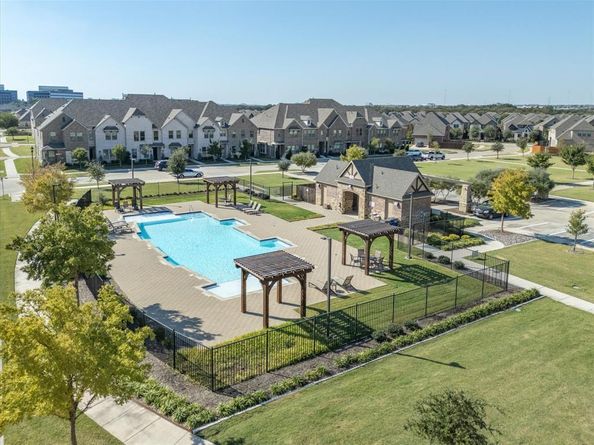 1521  Wittington Place , Farmers Branch Texas 75234