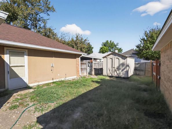1721  Hackamore Street , Mesquite Texas 75149