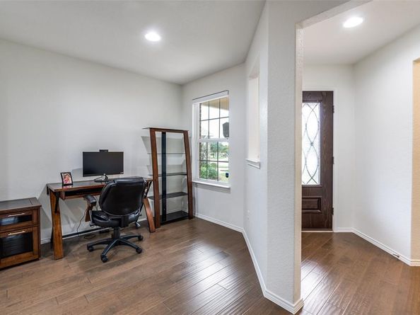 8040  Cool River Drive , Frisco Texas 75036