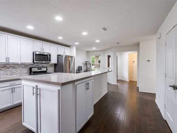 8040  Cool River Drive , Frisco Texas 75036