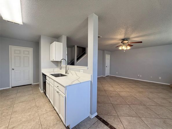 1390  Lochspring Drive , Rockwall Texas 75032