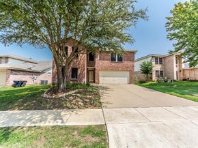 8709  Stonebriar Lane , Fort Worth Texas 76123