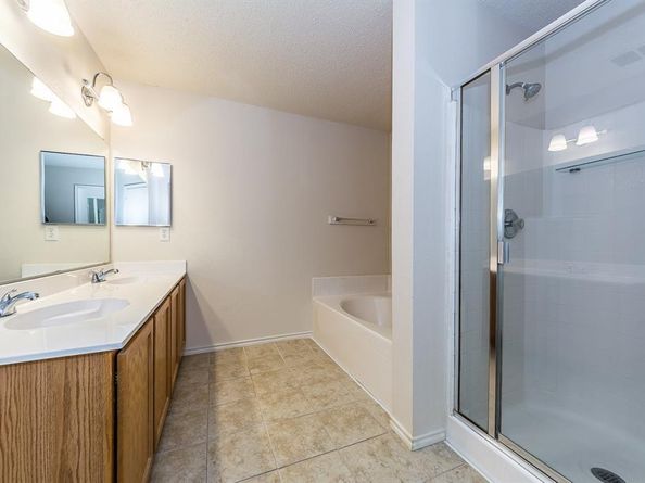 8709  Stonebriar Lane , Fort Worth Texas 76123