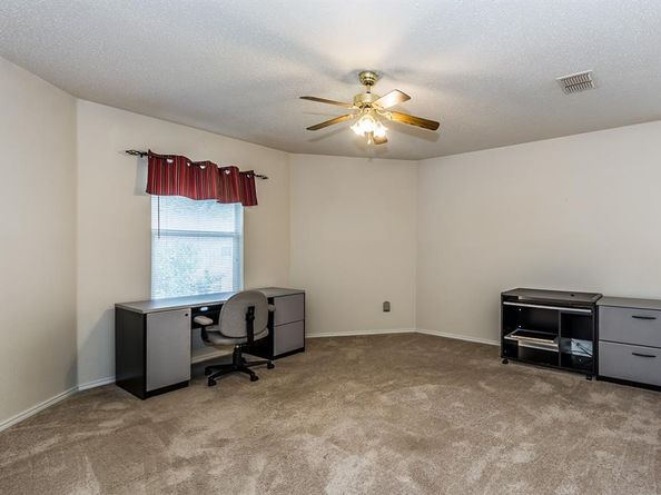 8709  Stonebriar Lane , Fort Worth Texas 76123